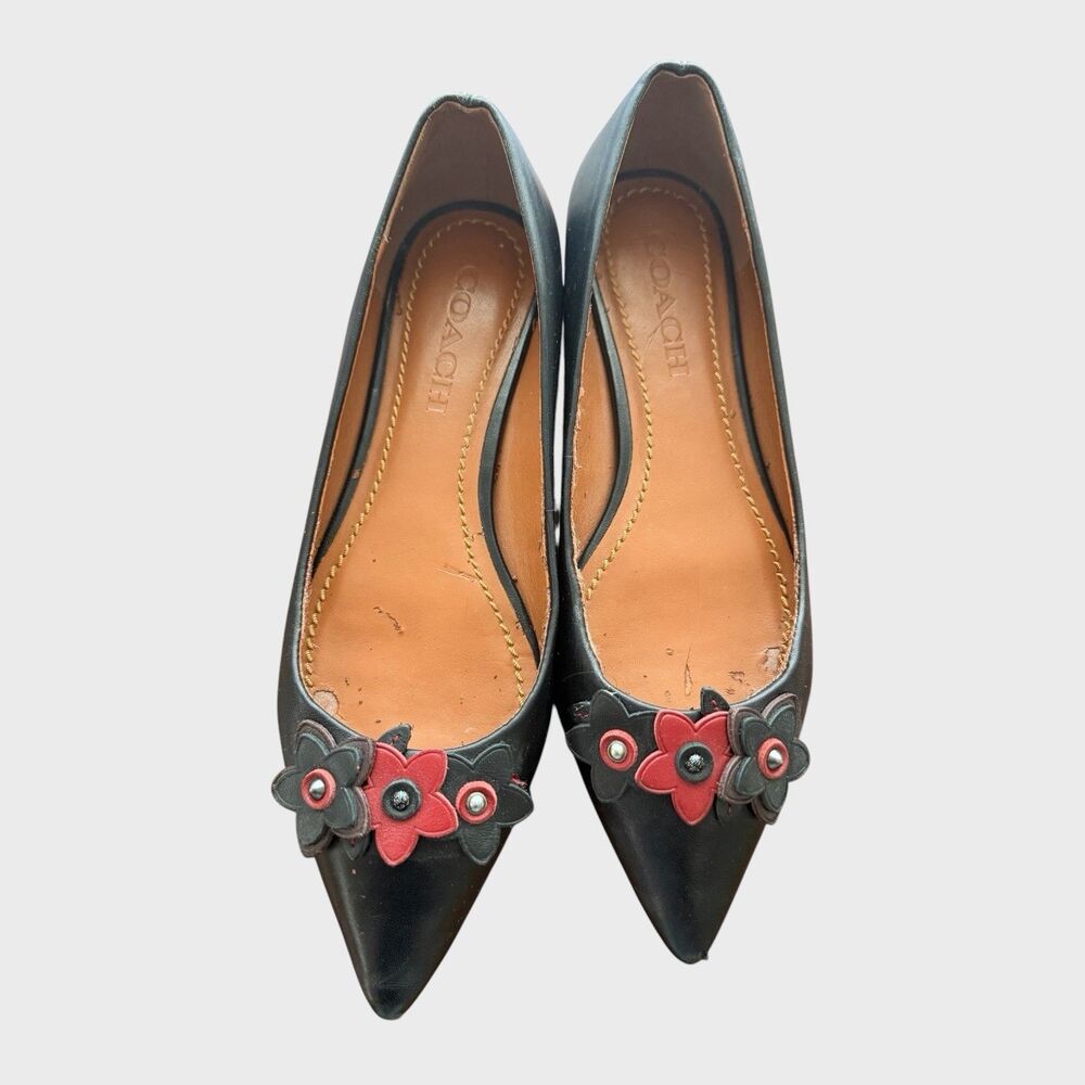 Coach US 7.5 Black Leather Floral Applique Pointed Toe Ballet Flats Quiet Luxury